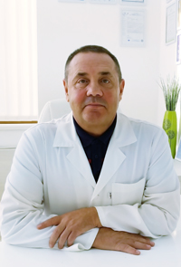 Александр Николаевич Дзюба, врач невролог высшей категории, детский невролог, к.м.н., профессор проводит лечение панических атак в Киеве. Неврология медицинского центра Медиленд